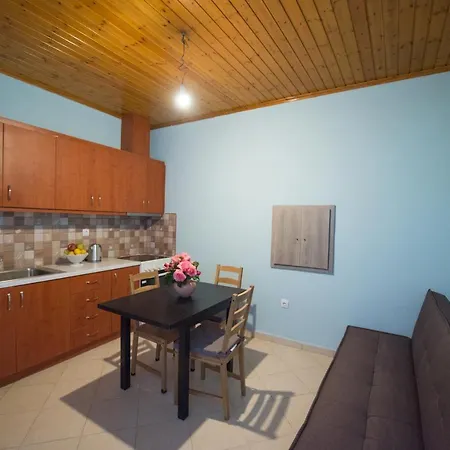 Traditional In The Village Guest house