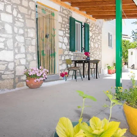 Guest house Basil & Lazarata