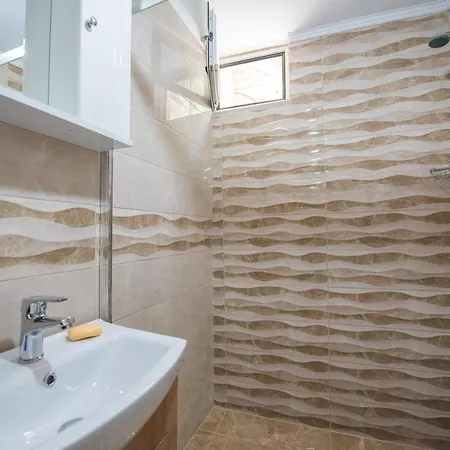 Guest house Traditional In The Village *